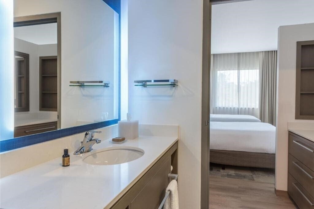 Фотографія Residence Inn Playa Del Carmen 4*