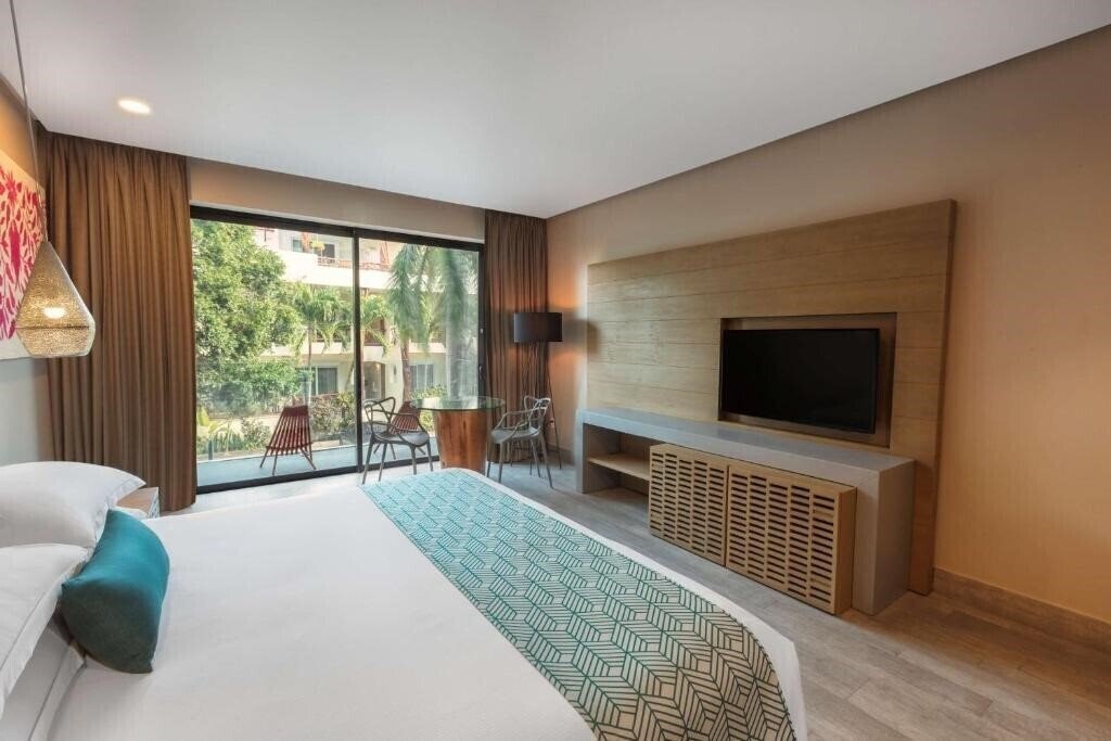 Картинка The Yucatan Resort Playa Del Carmen, All-Inclusive 5*