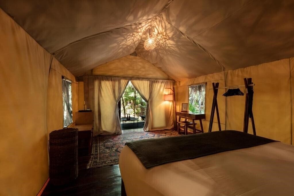 Готель Habitas Tulum + 3*