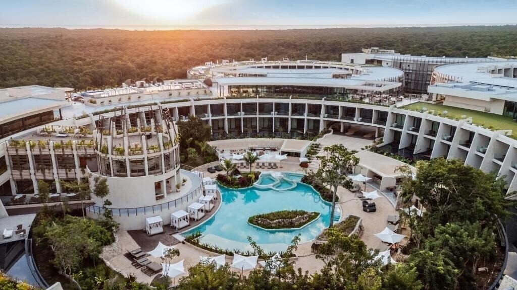 Фото Secrets Tulum Resort & Beach Club 5*
