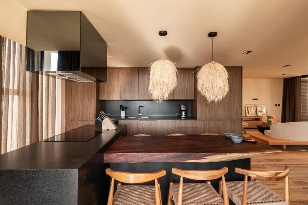 Картинка Bespoke Tankah 3*