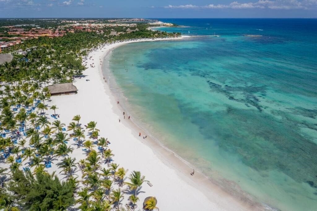 Отель Barcelo Maya Beach & Caribe 5*