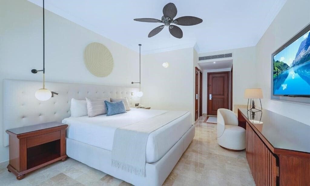 Картинка Grand Palladium White Sand Resort & SPA 5*