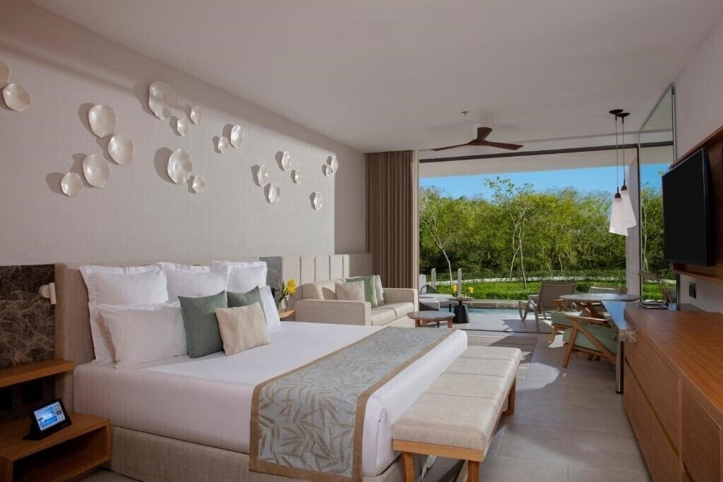 Картинка Secrets Bahia Mita Surf & SPA 5*