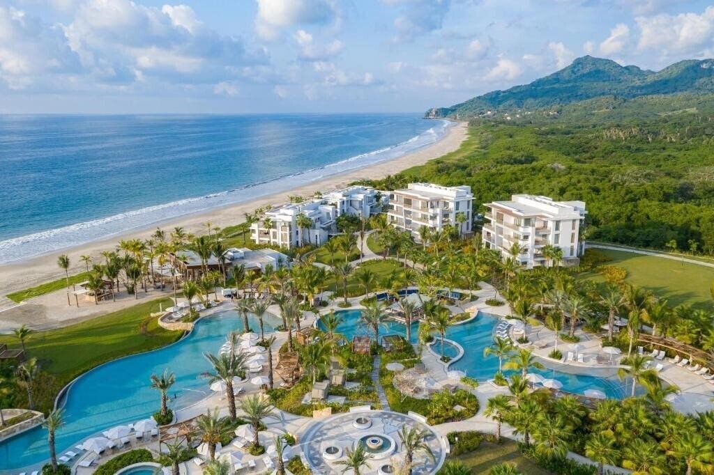 Картинка Conrad Punta de Mita 5*