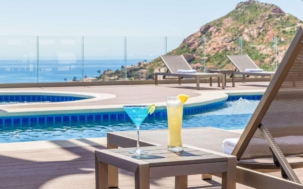 Картинка Hampton Inn & Suites by Hilton Los Cabos 3*
