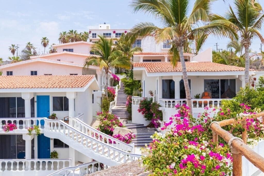 Готель Mar del Cabo by Velas Resorts 3*