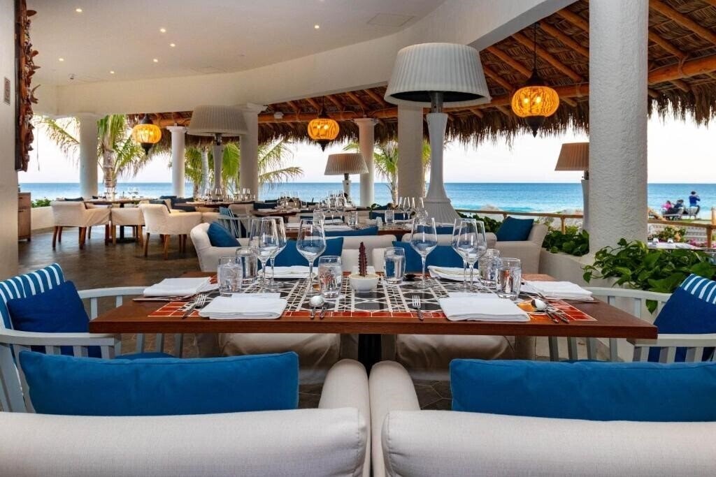 Фотографія Mar del Cabo by Velas Resorts 3*