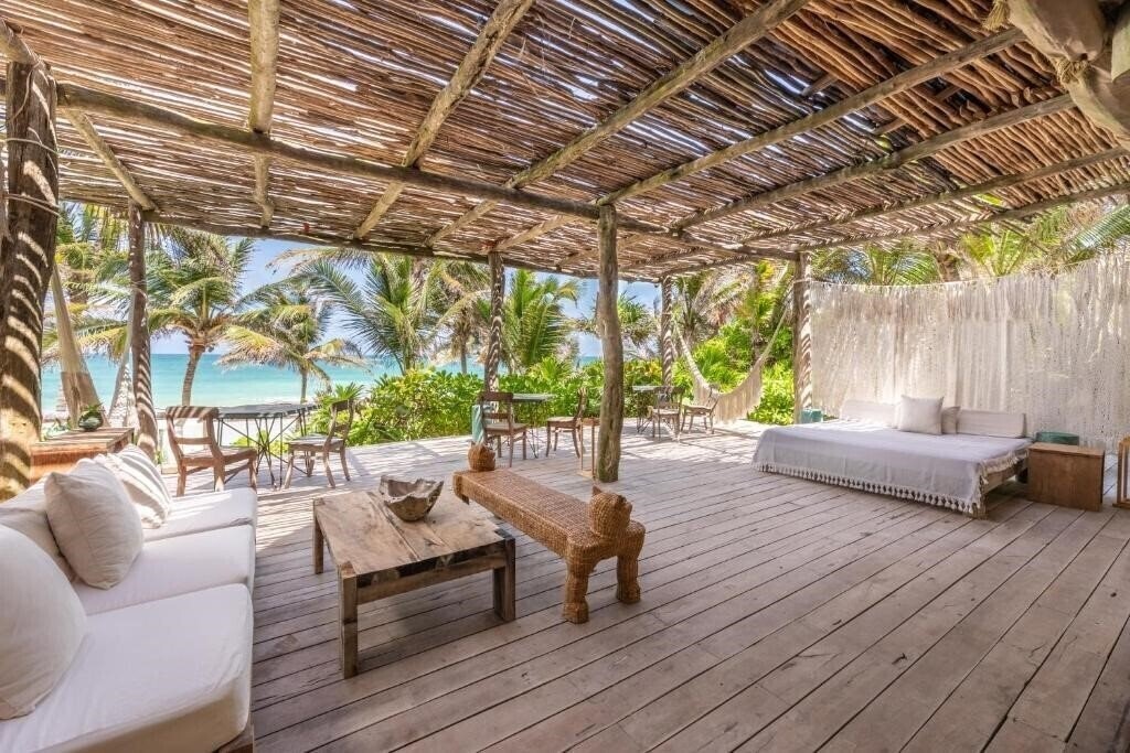 Готель La Valise Tulum 4*