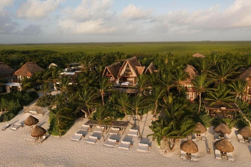 Готель La Valise Tulum 4*