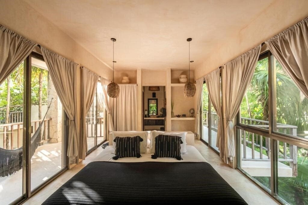 Картинка Nest 3*