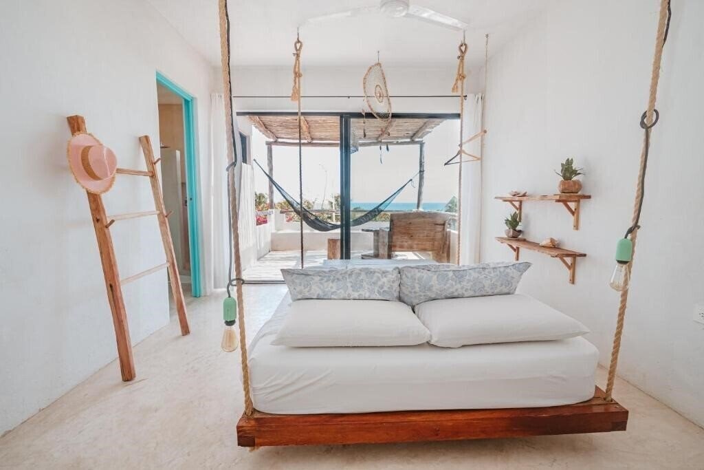 Изображение Lunarena Boutique Beach Hotel (ex. Lun Arena Boutique Beach Hotel, Lunarena Barefoot Hotel & Kite School) 3*