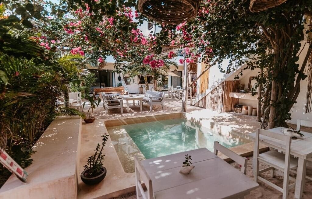 Изображение Lunarena Boutique Beach Hotel 3*