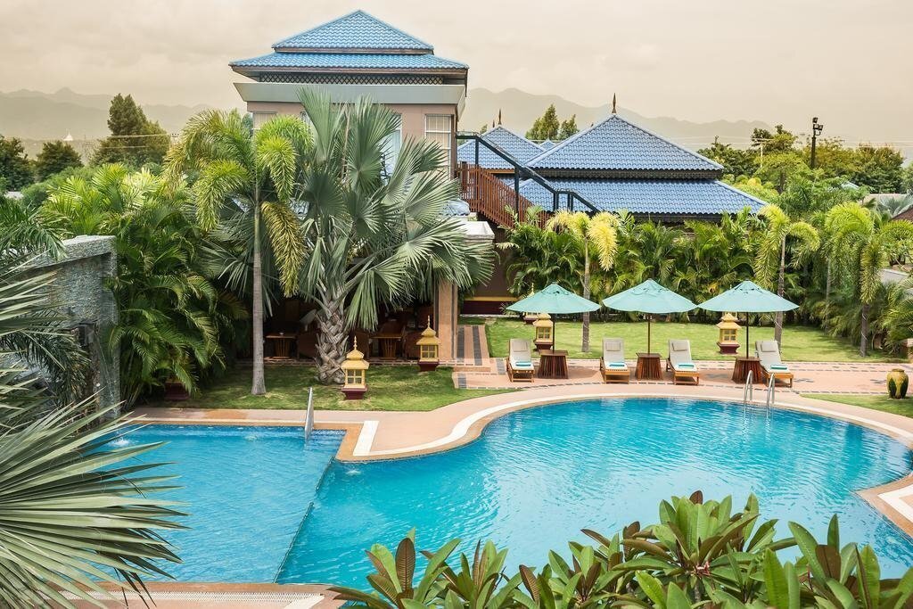 Фотографія Hotel Shwe Pyi Thar 4*