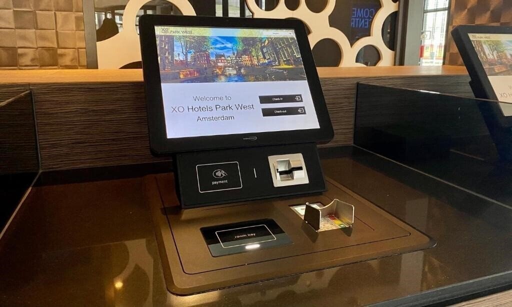 Фото Golden Tulip Amsterdam West 4*