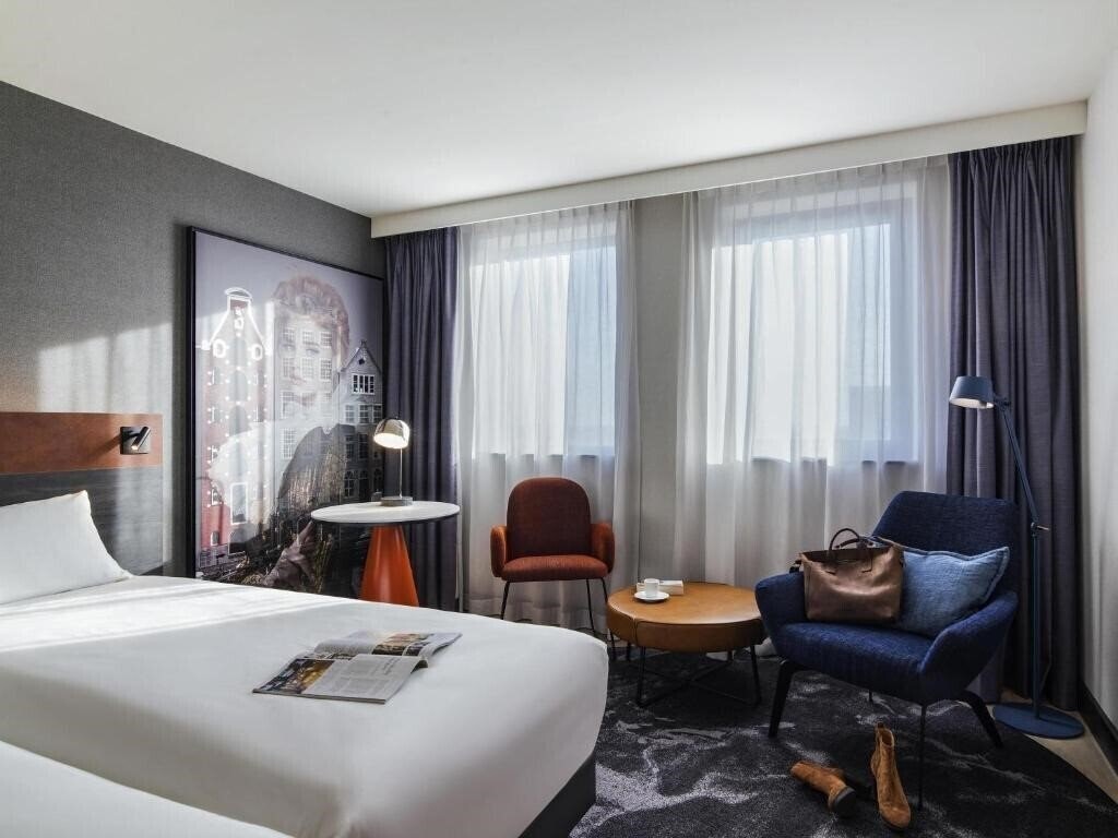 Фото Mercure Amsterdam City 4*