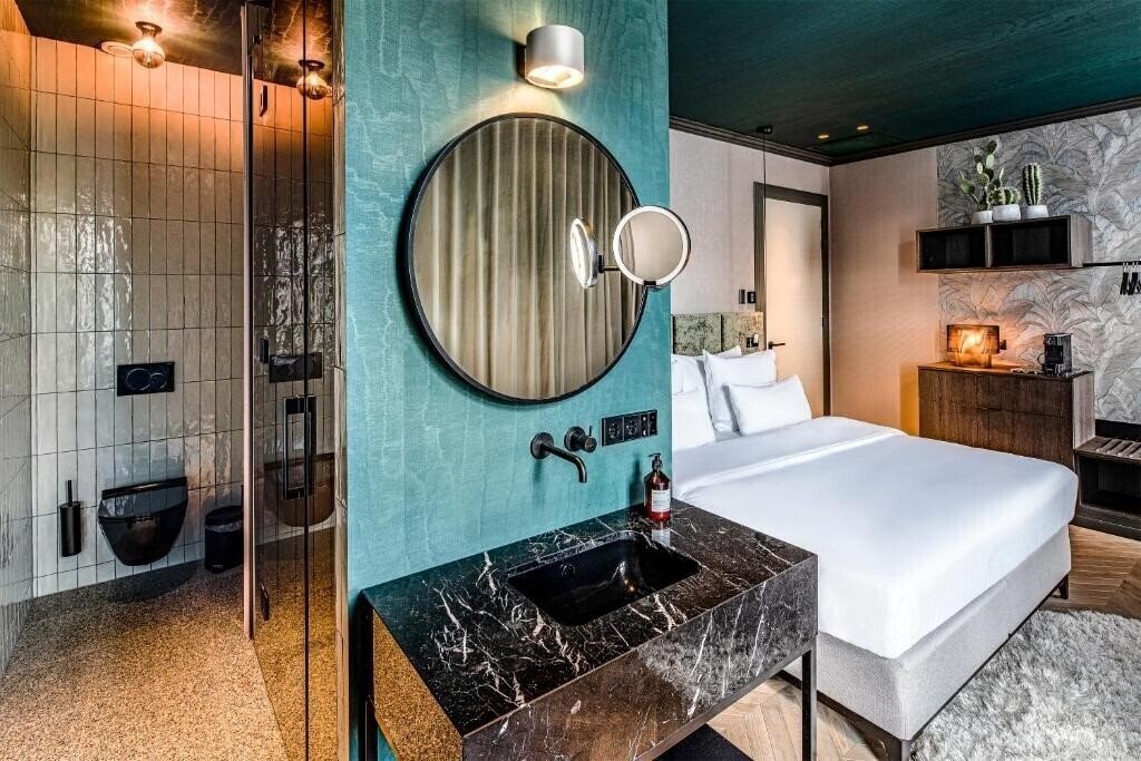 Фото The Highlander Hotel 4*