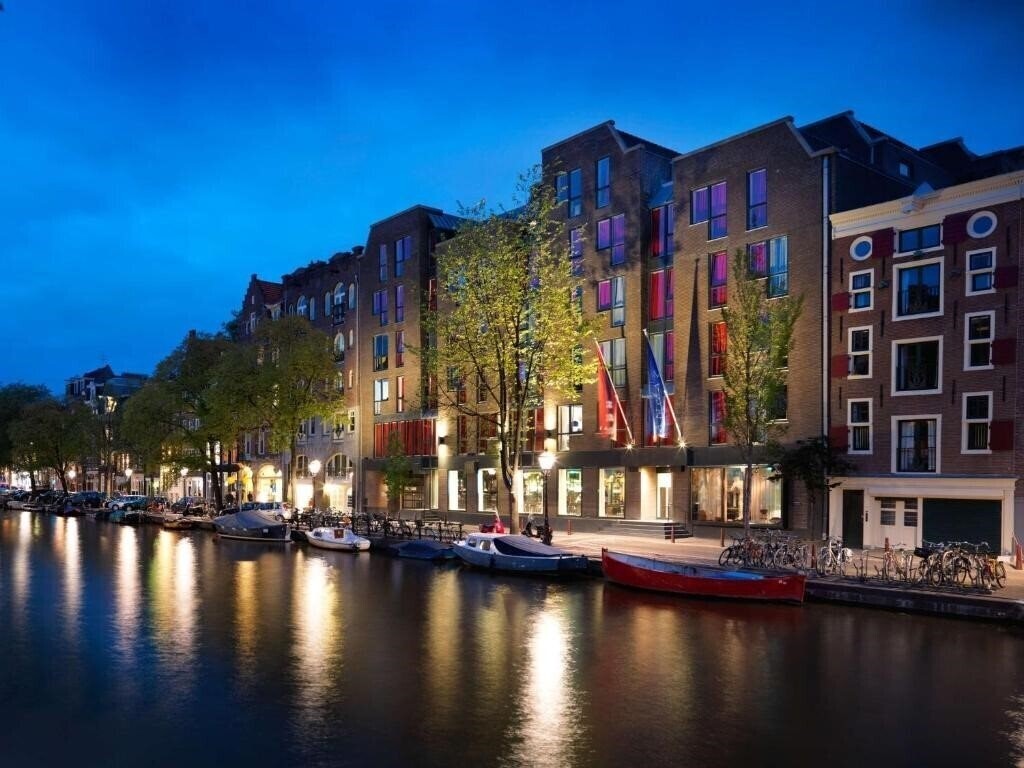 Готель Andaz Amsterdam Prinsengracht 5*