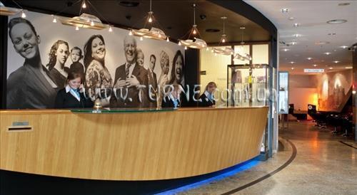 Отель Golden Tulip Inntel Amsterdam Centre 3*