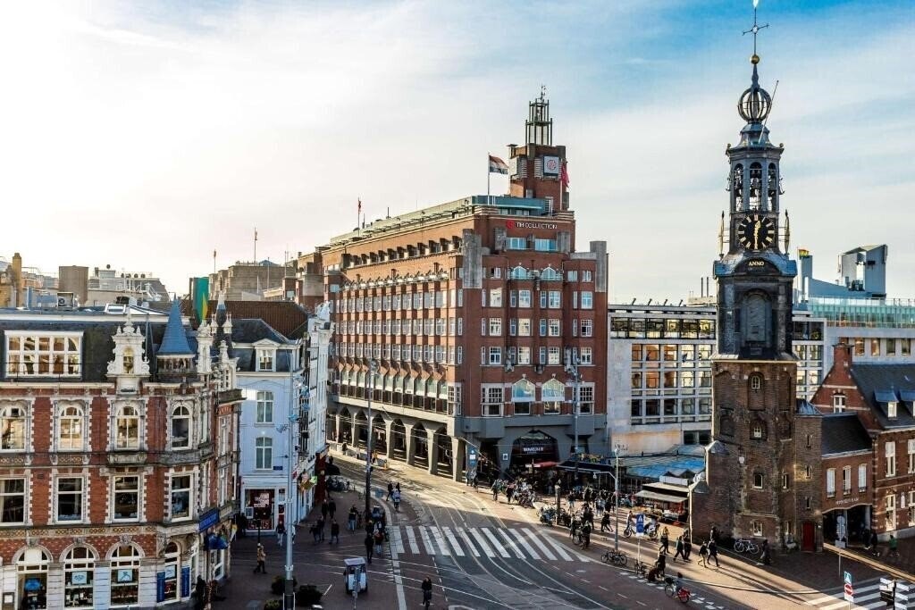 Готель NH Carlton Amsterdam 4*