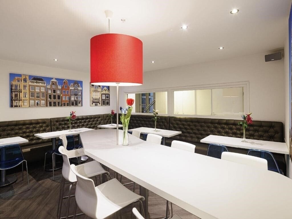 Картинка Ibis Styles Amsterdam Central Station 3*