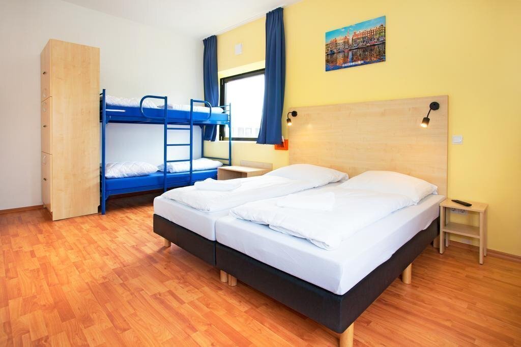 Зображення A & O Amsterdam 1*