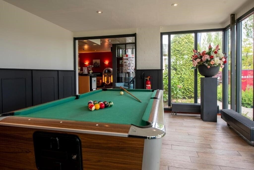 Картинка Bastion Schiphol Hoofddorp 3*