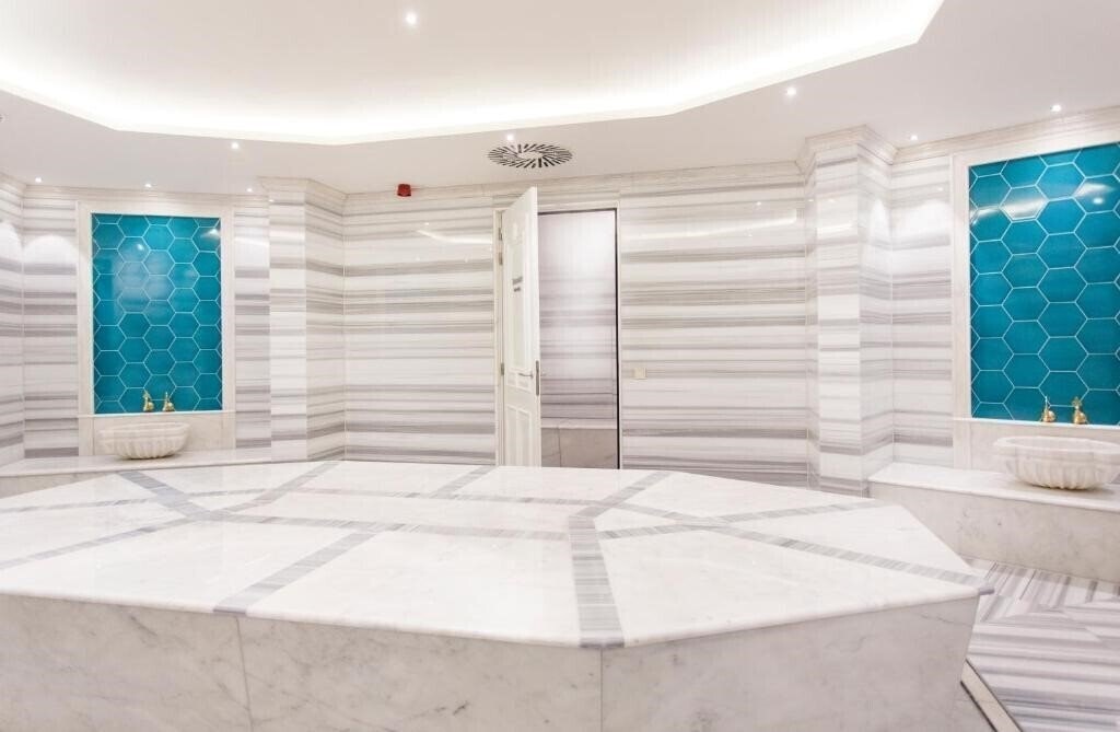 Фото Corendon Amsterdam New-West, a Tribute Portfolio Hotel 4*