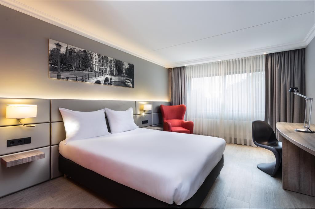 Фотографія Dorint Airport Hotel Amsterdam 4*