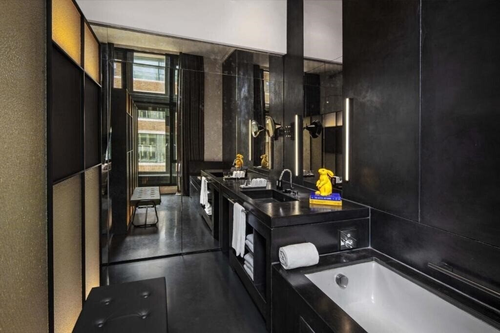 Картинка W Amsterdam 5*