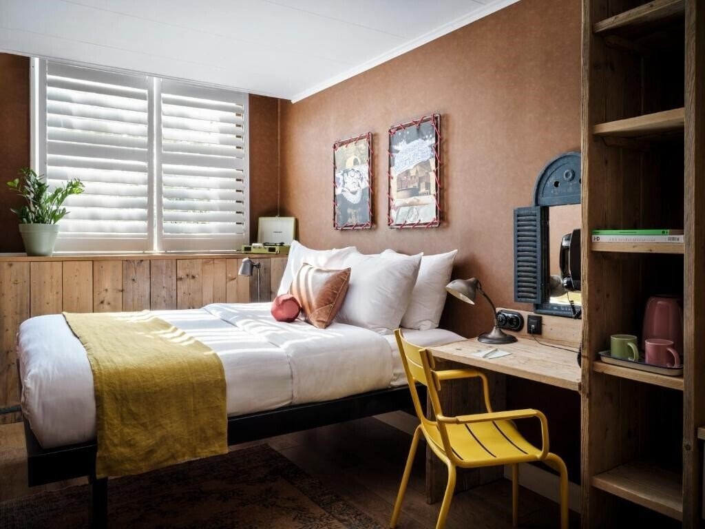 Фото Max Brown Hotel Museum Square 3*