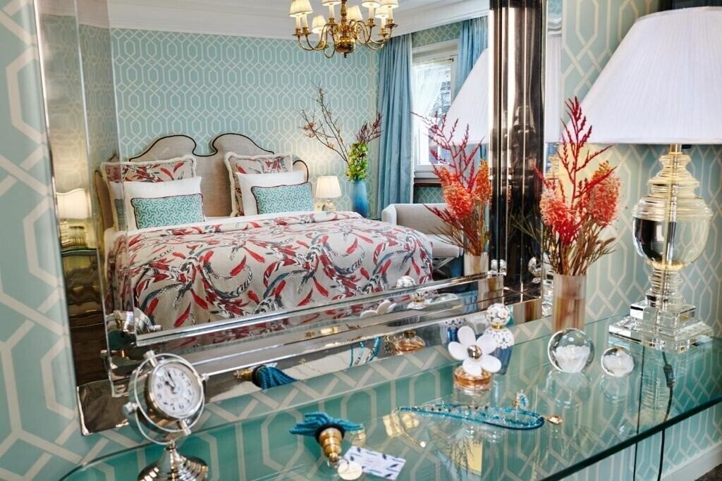 Готель Estherea Hotel 4*