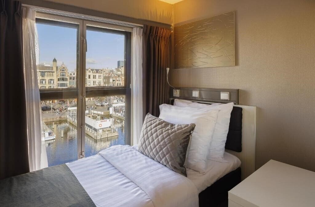 Фото Hotel Cc 3*