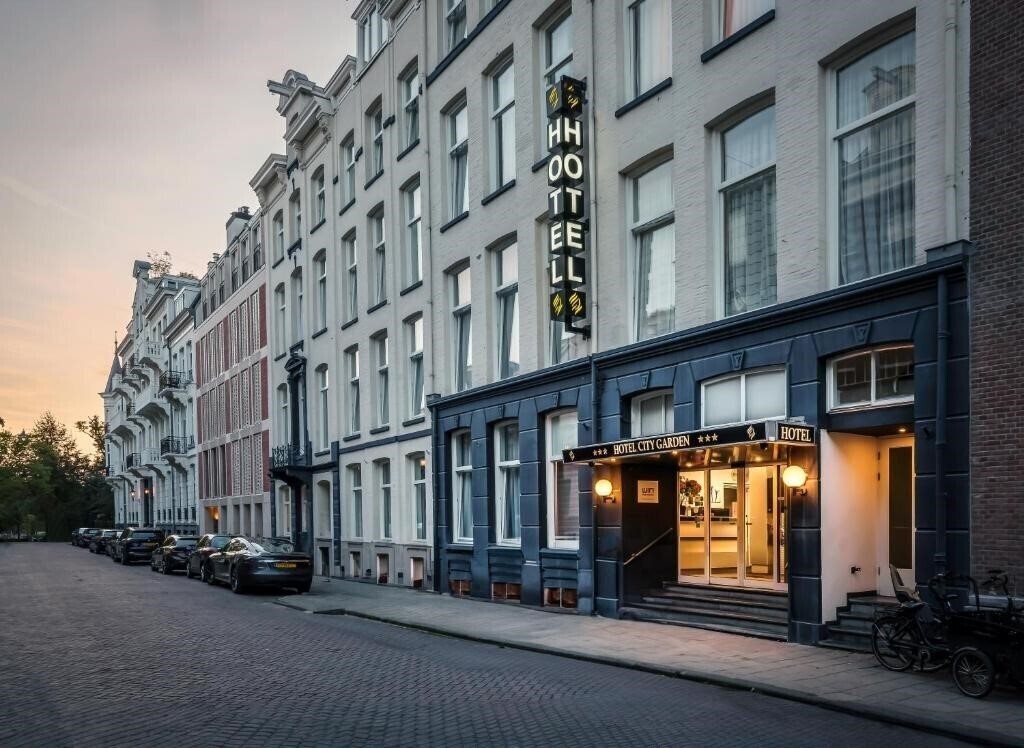 Готель City Garden Amsterdam 3*