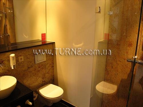 Готель Best Western Apollo Museum 3*