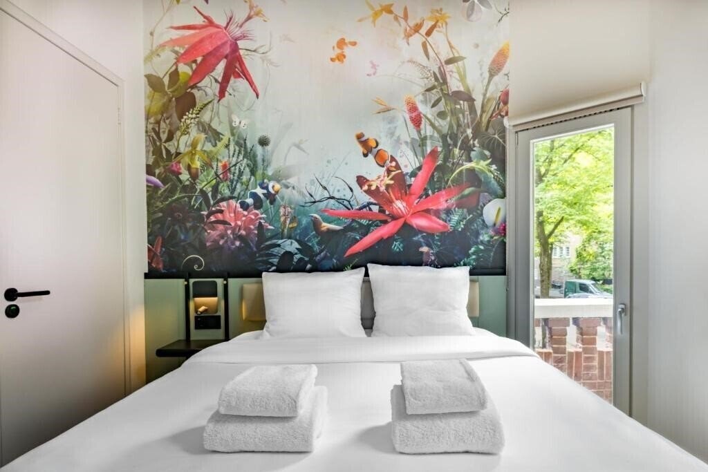 Фото Dutch Design Hotel Vondelpark 3*