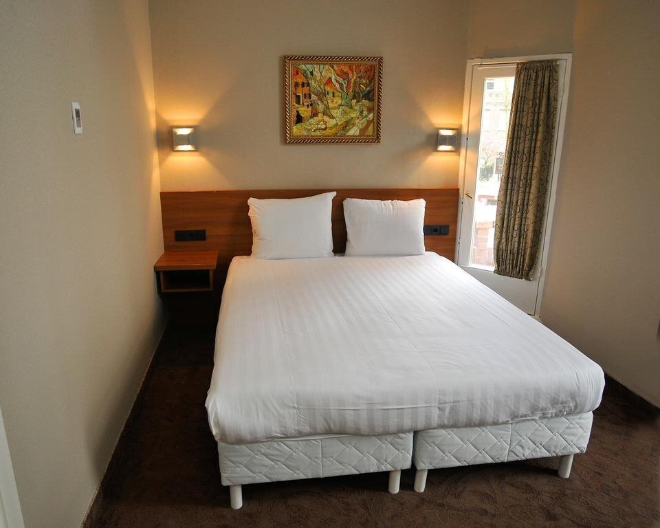 Зображення Dutch Design Hotel Vondelpark (ex. Central Park) 3*