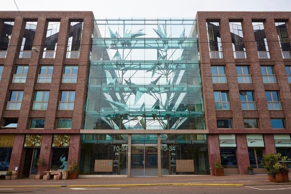 Готель Amadi Park Hotel 4*