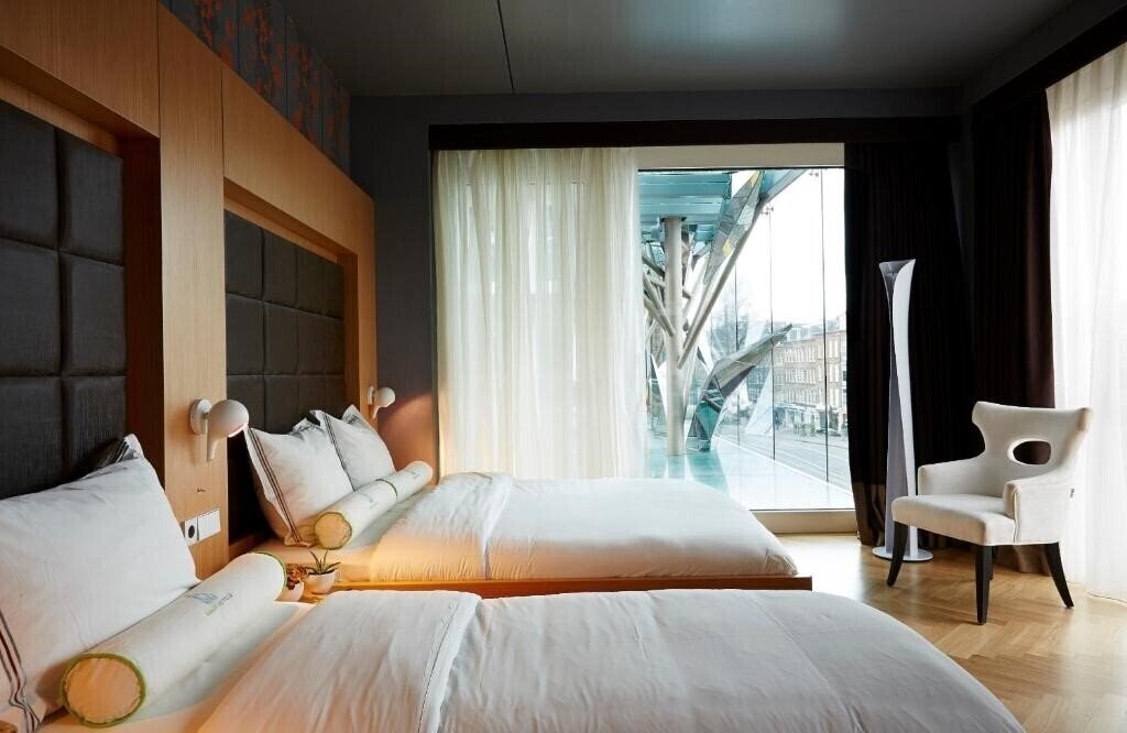 Фото Amadi Park Hotel 4*