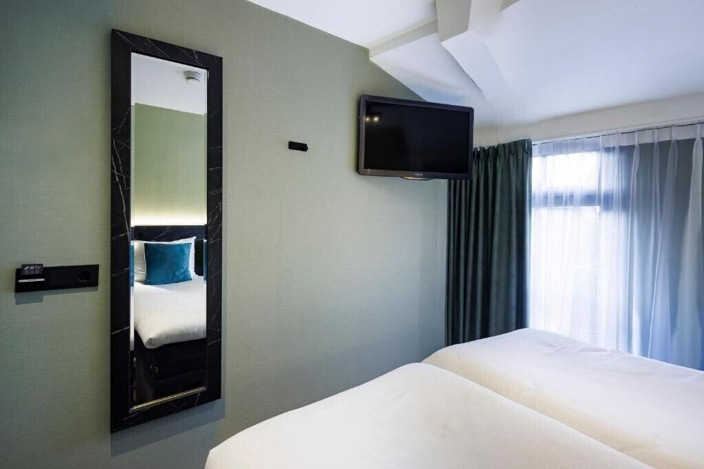 Картинка Ciao Papa Hotel Amsterdam Central Station (Adults Only) 3*