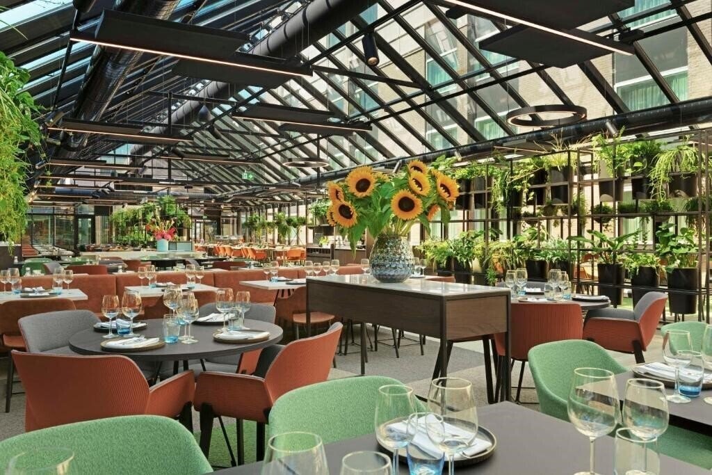 Картинка NH Amsterdam Schiphol Airport 4*