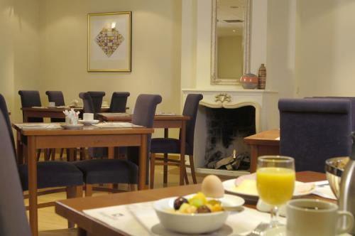 Готель Hampshire Meerdervoort 4*