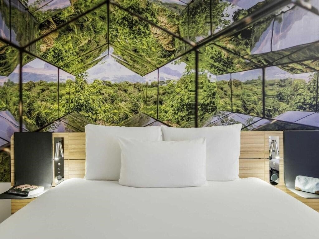 Фотографія Novotel Den Haag City Centre 4*