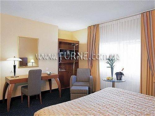 Картинка Novotel Den Haag World Forum 4*