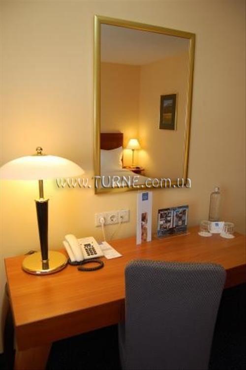 Фотографія Novotel Den Haag World Forum 4*