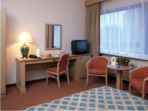 Картинка NH Atlanta 4*