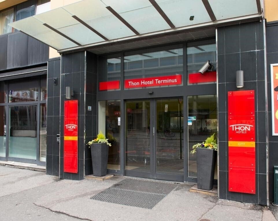 Готель Thon Hotel Terminus 3*