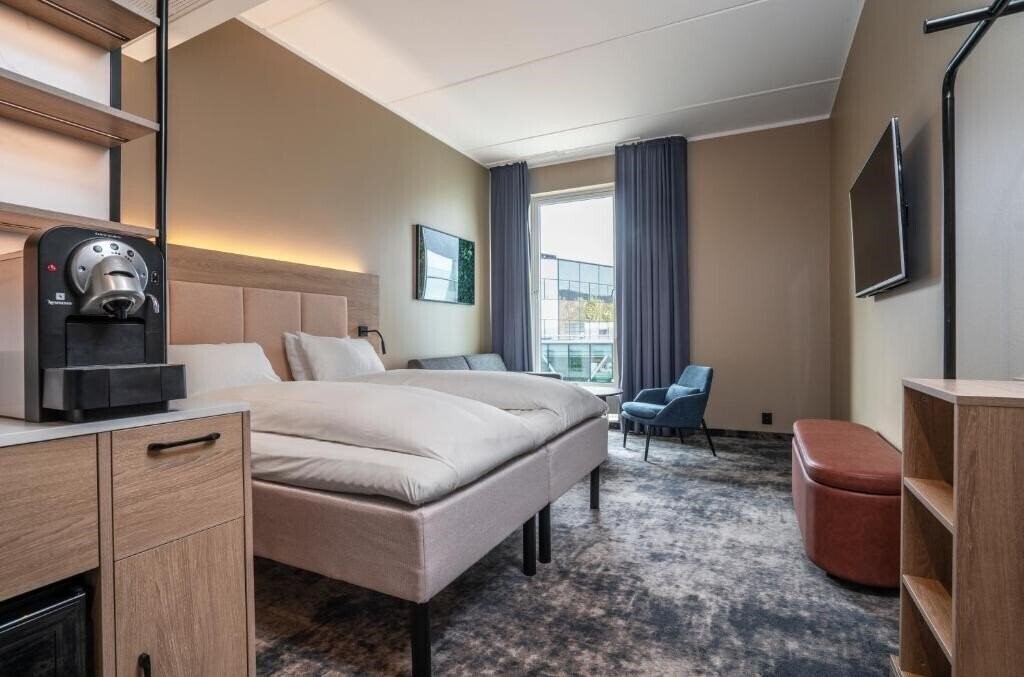 Отель Thon Hotel Ullevaal Stadion 4*