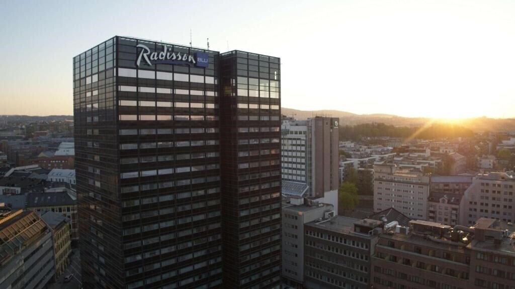 Отель Radisson Blu Scandinavia 4*