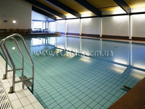 Готель Asker 4*